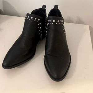 Black Madden Girl Booties